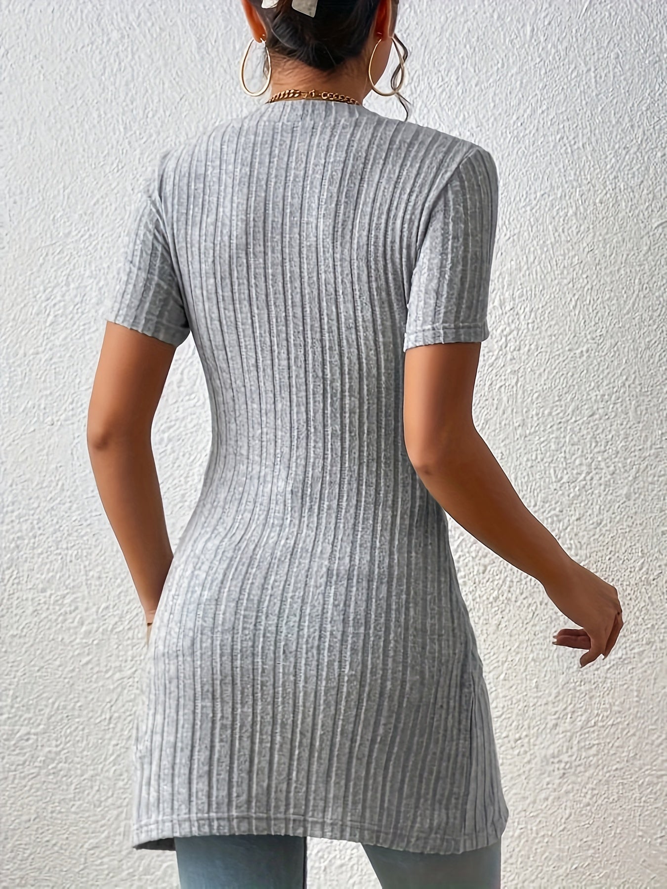 Ribbed Button Detail Split Asymmetrical Top, Casual Short Sleeve Long Length Top For Spring & Summer, Women's Clothing